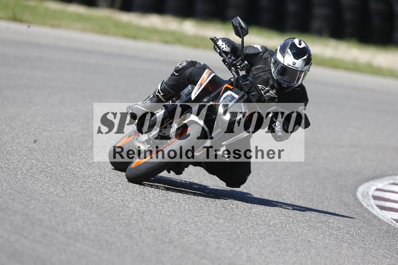 /Archiv-2025/48 25.08.2025 Cornu Master School ADR/gruen-vert/109